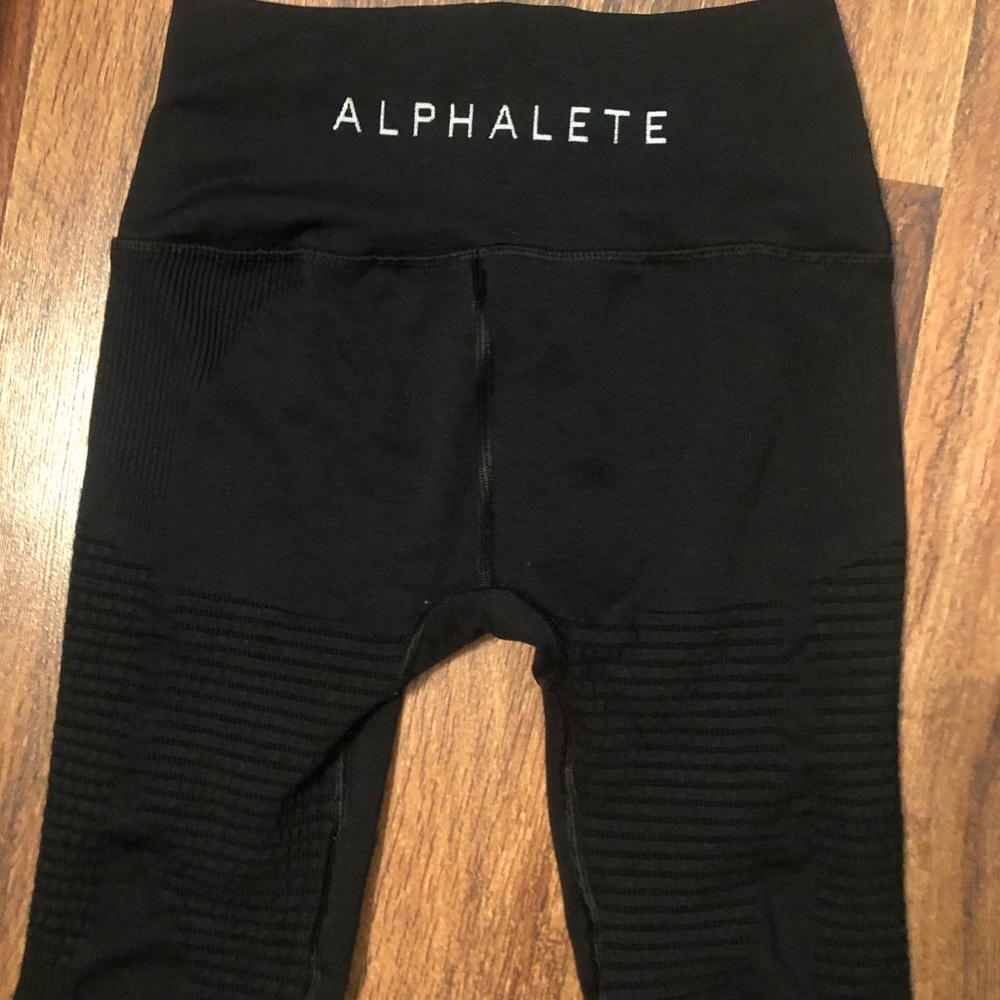 Alphalete Halo leggings